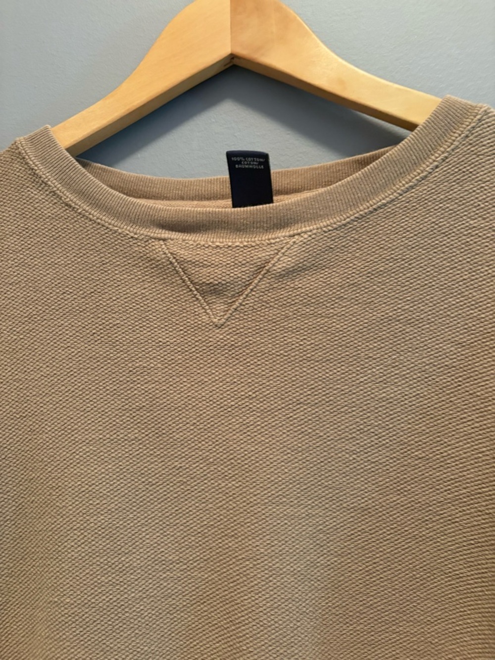 Lands' End Men's Crewneck Sweatshirt in Camel Coastal Fisherman - Picture 2 of 8